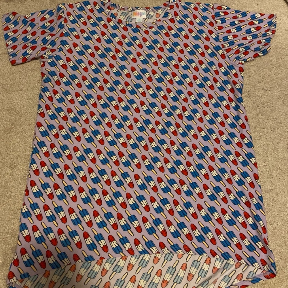 HTF Bomb POP Lularoe Gracie Top